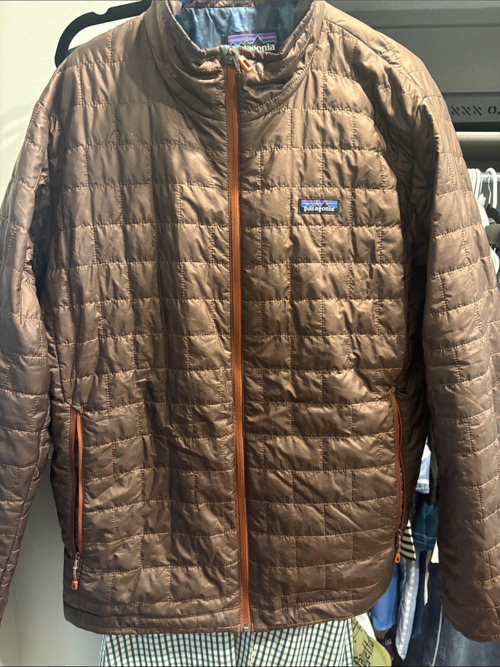 Patagonia Men’s Brown nano Puffer Jacket with Rust Zippers